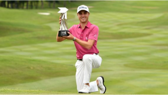 Justin Thomas thành công bảo vệ CIMB Classic đề